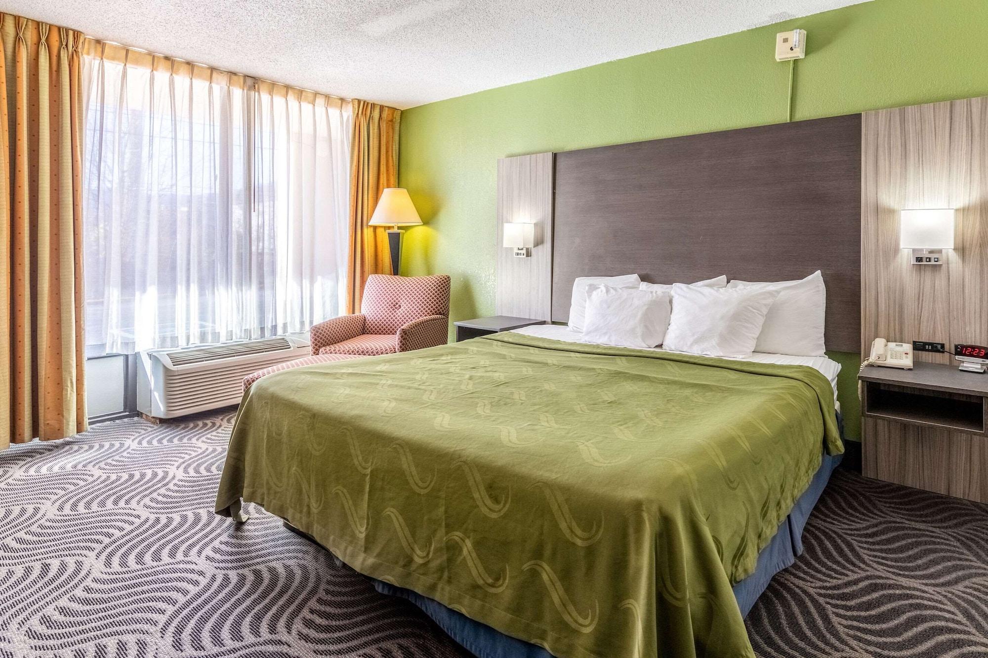 Quality Inn Newport Extérieur photo