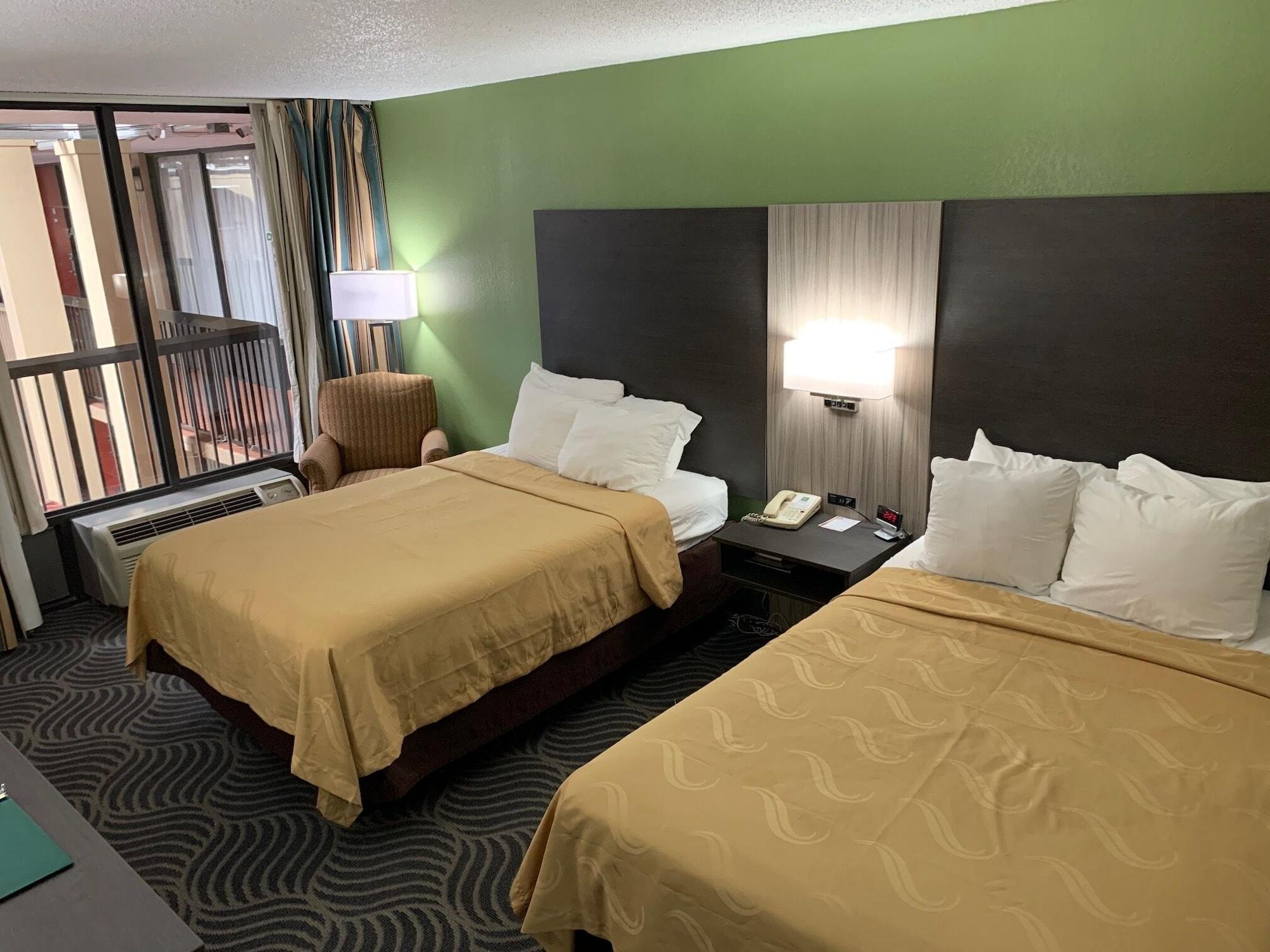 Quality Inn Newport Extérieur photo